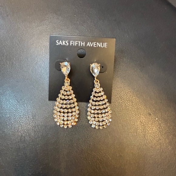 Saks Fifth Avenue Gold and Silver Teardrop Earrings NEW - Picture 1 of 2